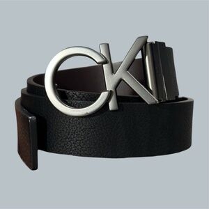 Calvin Klein Women's Belt 42 Inch black elegant chic logo silver leather